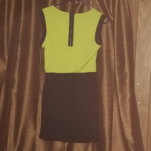 Neon color block dress - Picture 2 of 3